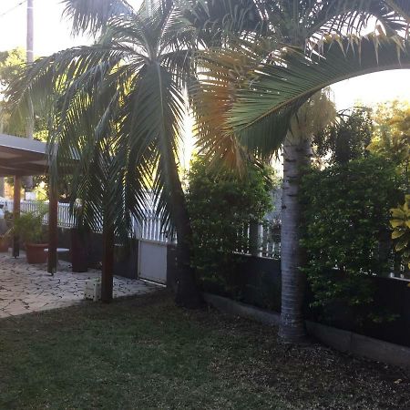 Sun Villa Chambre Chez L Habitant Saint-Denis Exterior photo